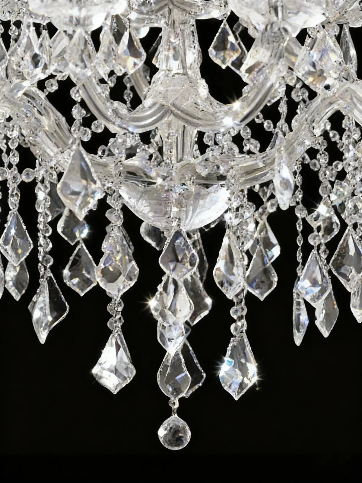 37'' Big Chandelier 28 Lights Maria Theresa Crystal Chandelier for Living Room MT01L28C