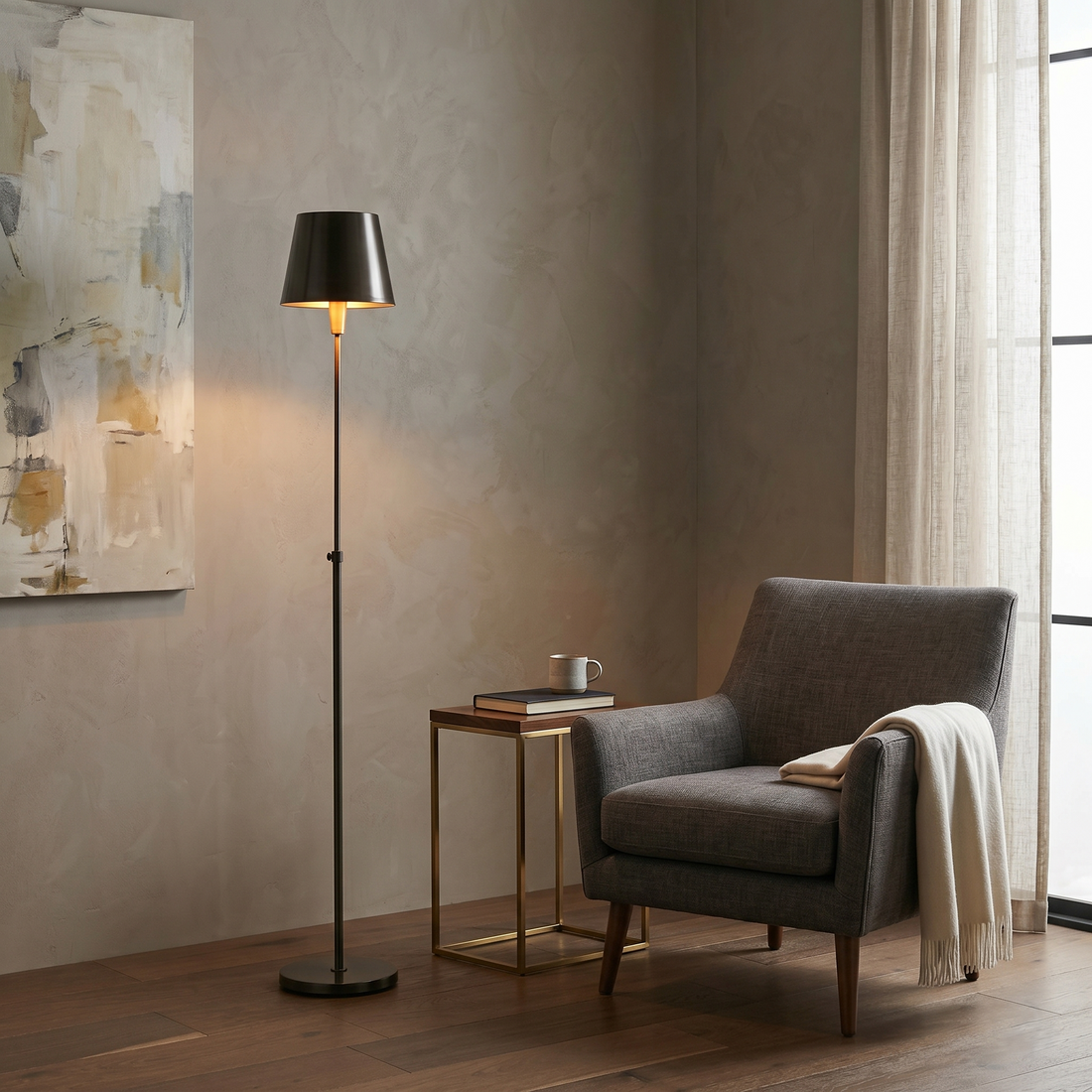 Slim Metal Floor Lamp