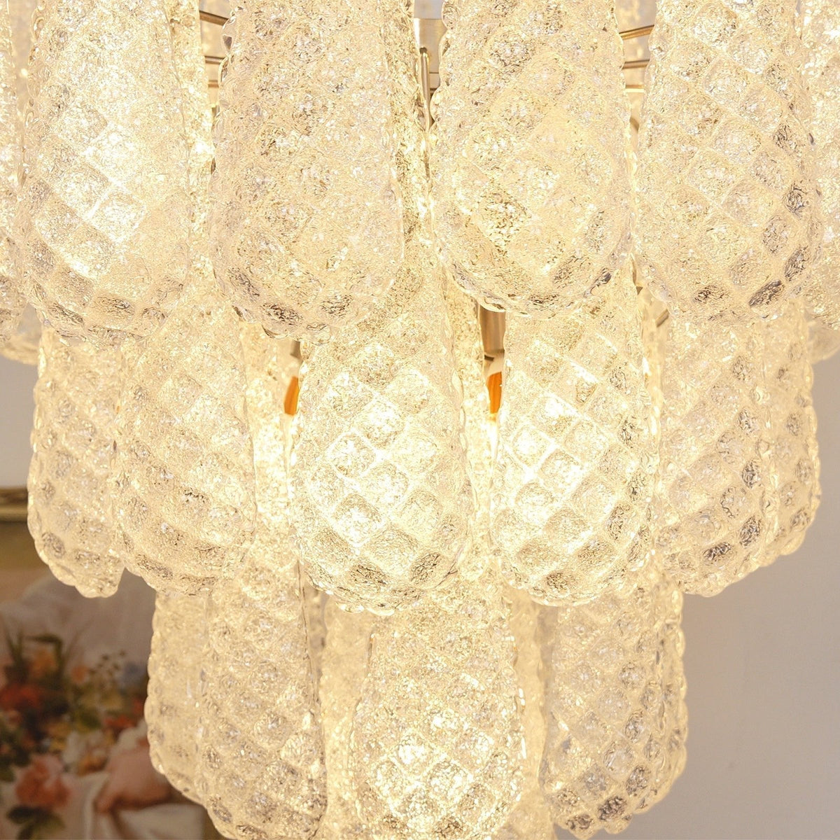 Exquisite Murano Glass Dewdrop Chandelier