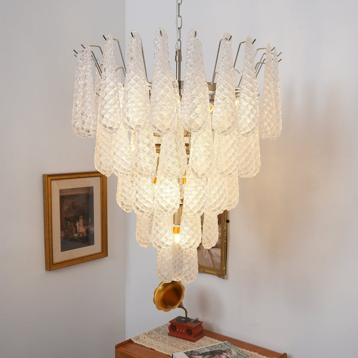 Exquisite Murano Glass Dewdrop Chandelier